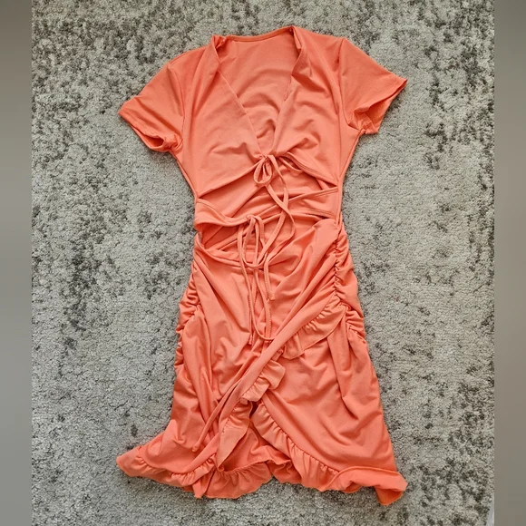 CutOut Ruffle Dress - Picture 14 of 16